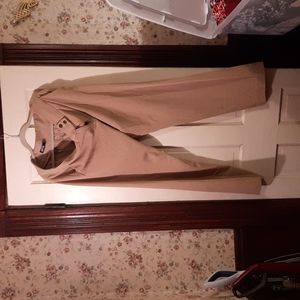 Comfortable medium weight dress pants to carry you through the season!